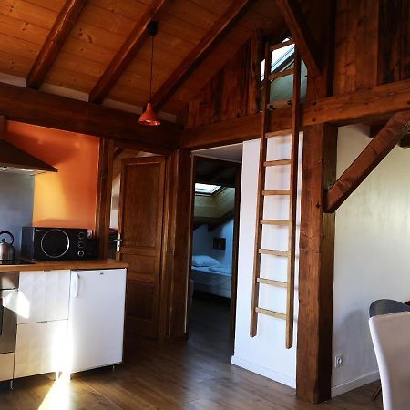 Petit Chalet Vieux Bois Bozel Luaran gambar